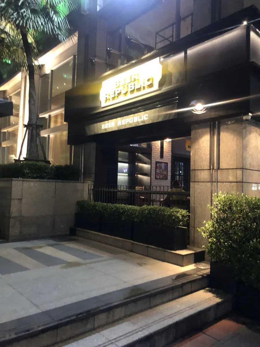 【バンコクでクラフトビールならBeer Republic】
